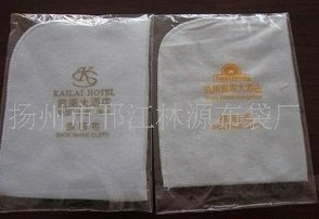 專業(yè)生產(chǎn)加工各種酒店用品擦鞋布，擦鞋紙，手提袋，無紡布袋
