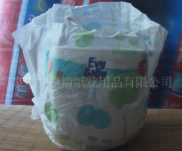 供應(yīng)嬰兒紙尿褲，尿片，加工貼牌出口