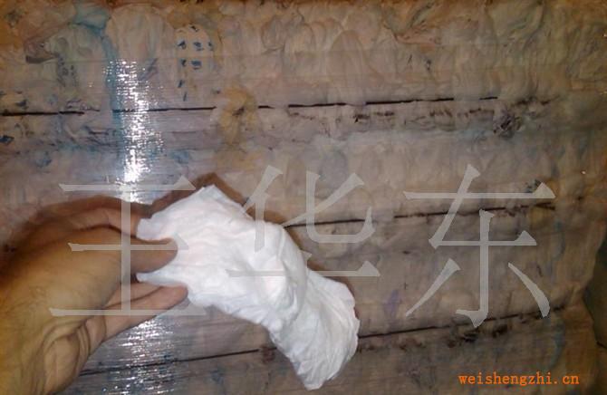 國(guó)外次品成人尿褲用于回收打漿。