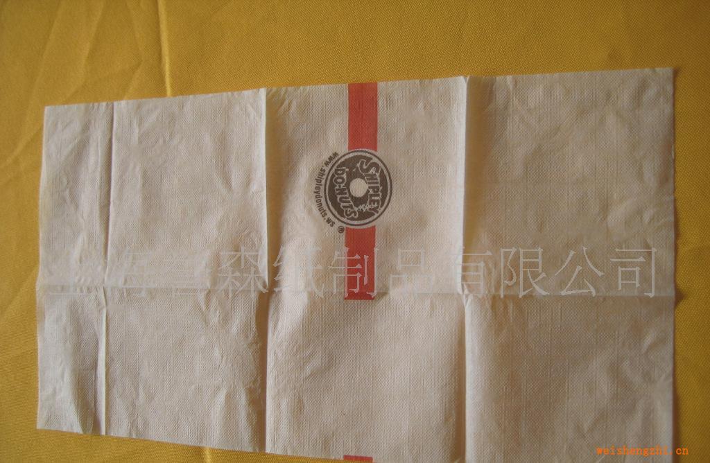 【衛(wèi)生環(huán)保】進(jìn)口原生木漿錯(cuò)位折疊餐巾紙定牌餐巾紙歡迎訂購
