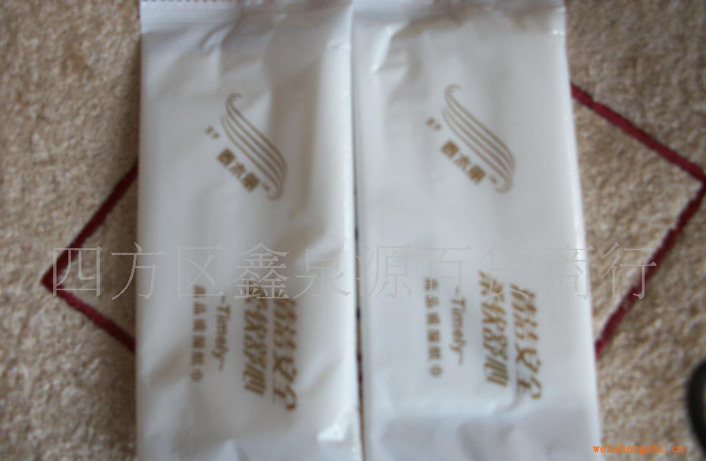廠家大量供應(yīng)吸油面紙,吸油紙各種規(guī)格,歡迎選購(gòu)