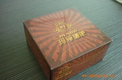 廠家供應(yīng)酒吧盒抽紙巾