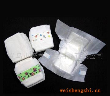 供應方便舒適嬰兒紙尿褲