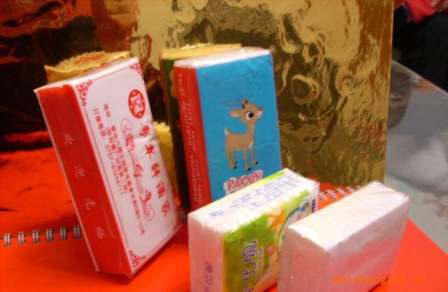 紙巾機(jī)械、紙品機(jī)械、紙巾包裝機(jī)、臺(tái)式封口機(jī)