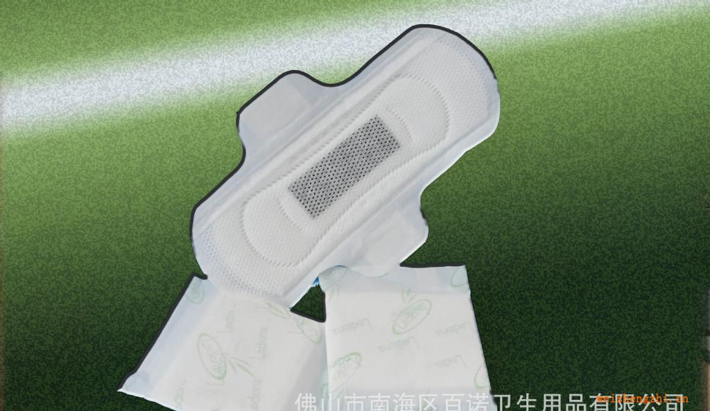 樂(lè)點(diǎn)點(diǎn)3D立體防漏超強(qiáng)吸收衛(wèi)生巾干爽、透氣、無(wú)感覺(jué)