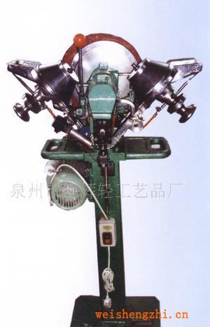 服裝加工設(shè)備、全自動鉚合機、鉚合機、五爪扣’四合扣