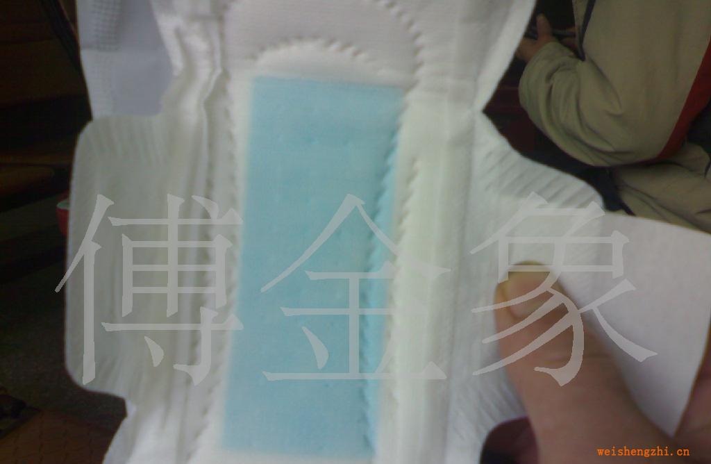 立體護圍衛(wèi)生巾。。(圖)