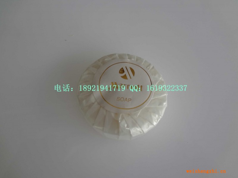 20g圓形香皂，白色珠光膜包裝，燙金不干膠