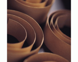 美國牛皮箱板紙出口量持續(xù)下滑