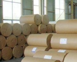 廢紙?jiān)堼R上漲 后市或仍將穩(wěn)中上行