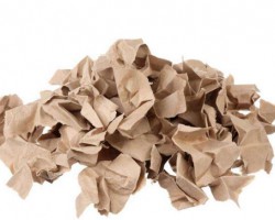 中國快遞每年產(chǎn)生超過900萬噸廢紙